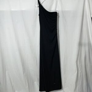 Le chateau black dress
